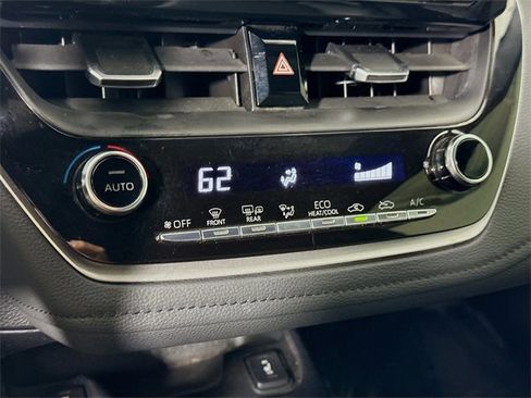 Certified 2022 Toyota Corolla XSE image 15