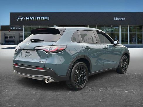 Used 2026 Honda HR-V Sport image 4