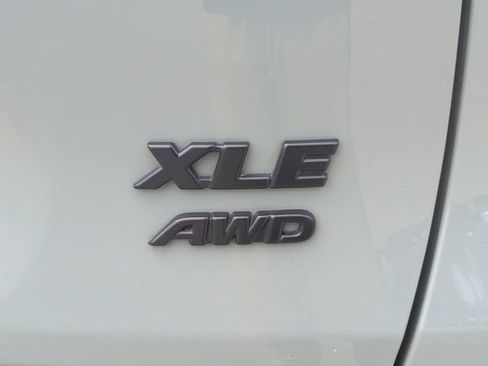 Used 2021 Toyota RAV4 XLE Premium AWD/4WD image 13