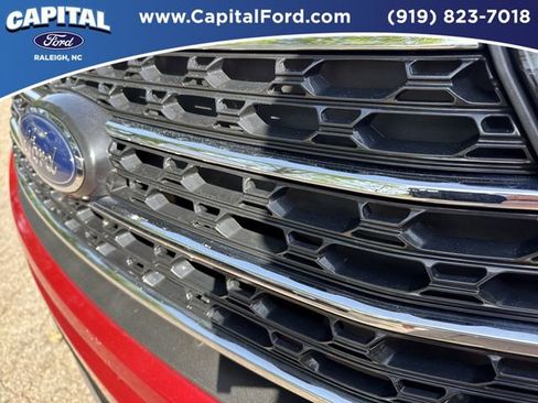 Certified 2023 Ford Explorer XLT w/ Equipment Group 202A AWD/4WD image 10