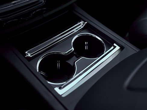 Used 2024 Rolls-Royce Phantom Sedan image 84