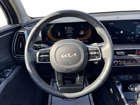 Certified 2025 Kia Sorento X-Line EX image 16
