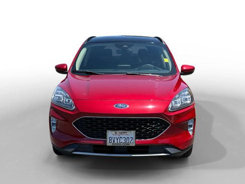Used 2020 Ford Escape Titanium w/ Titanium Premium Package 2.0 FWD image 8