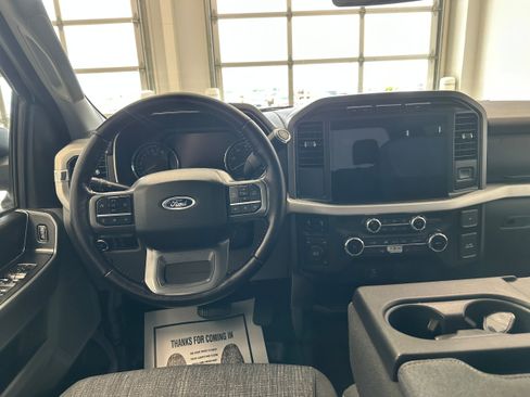 Used 2022 Ford F150 XLT w/ Equipment Group 302A High AWD/4WD image 17