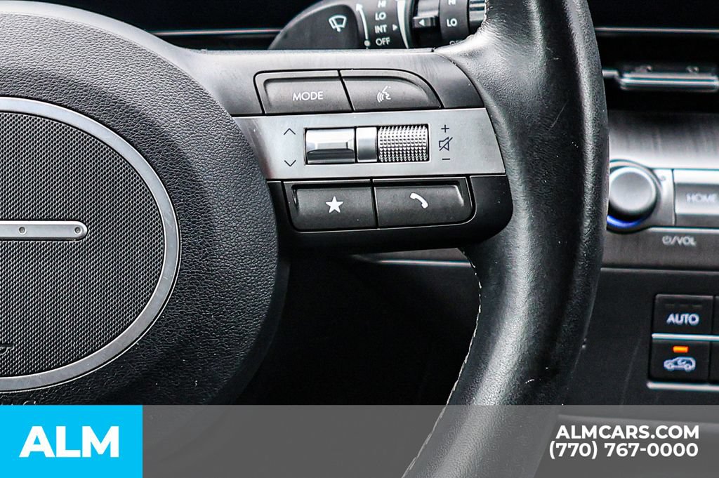 Used 2024 Hyundai Kona SEL FWD image 34