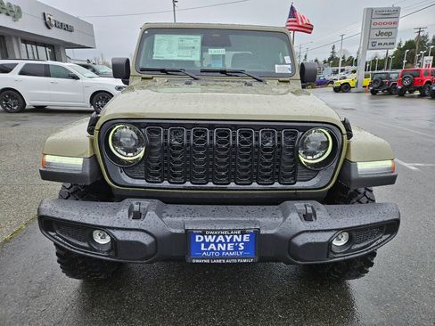 New 2026 Jeep Gladiator Willys image 8