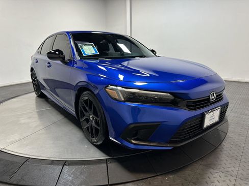 Certified 2024 Honda Civic Sport image 2