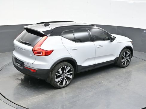 Used 2021 Volvo XC40 P8 Recharge AWD/4WD image 36