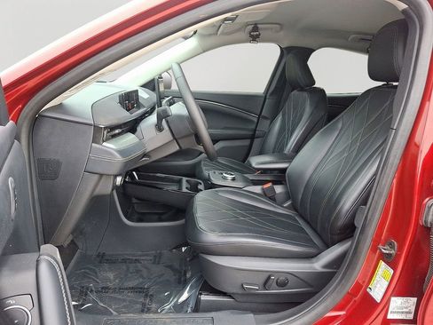 Used 2022 Ford Mustang Mach-E Select image 14