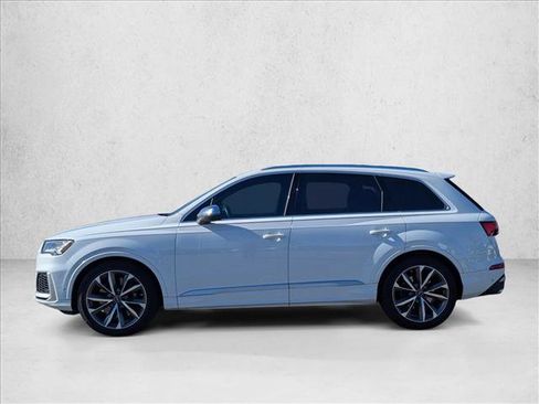 Used 2023 Audi SQ7 Premium Plus w/ Executive Package image 9