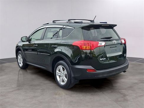 Used 2013 Toyota RAV4 XLE image 5