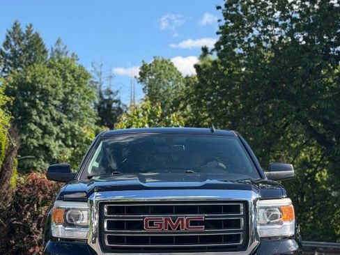 Used 2014 GMC Sierra 1500 SLE w/ SLE Value Package AWD/4WD image 2