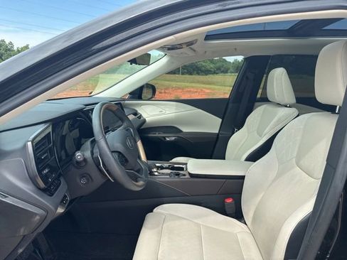 Used 2023 Lexus RX 350 AWD w/ Cold Area Package image 11