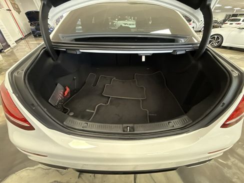 Used 2019 Mercedes-Benz E 300 w/ Premium 1 Package image 31