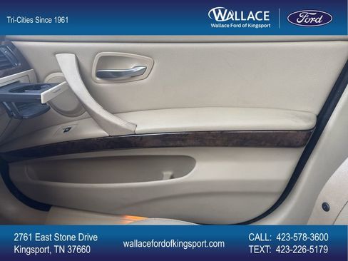Used 2010 BMW 328i Sedan RWD image 22