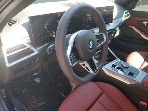 Used 2025 BMW 330i Sedan w/ M Sport Package image 21