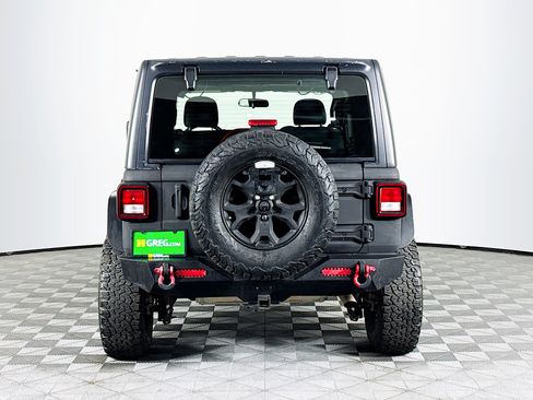 Used 2020 Jeep Wrangler Sport image 8
