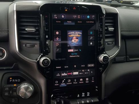 New 2026 RAM 1500 Laramie AWD/4WD image 33