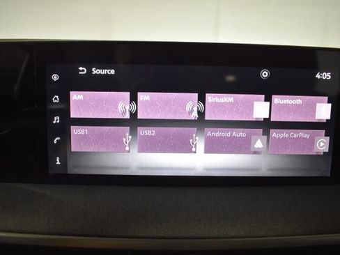 Used 2025 Nissan Kicks SV AWD/4WD image 19