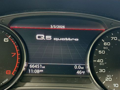 Used 2019 Audi Q5 2.0T Premium w/ Convenience Package image 16