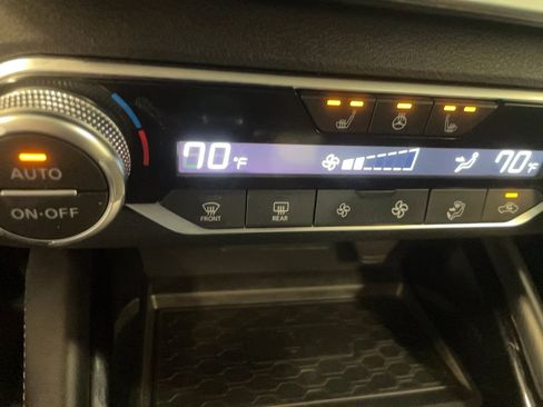 Used 2024 Nissan Altima 2.5 SL AWD/4WD image 10
