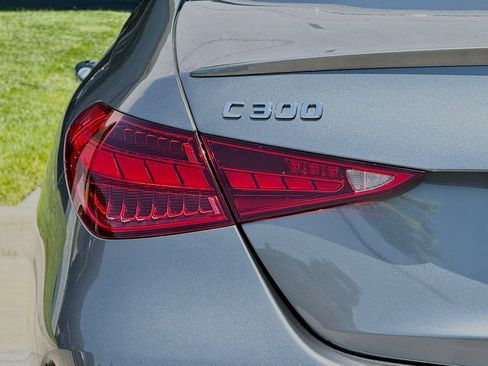 Used 2024 Mercedes-Benz C 300 Sedan image 11