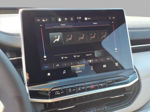 New 2026 Jeep Compass Limited AWD/4WD image 20