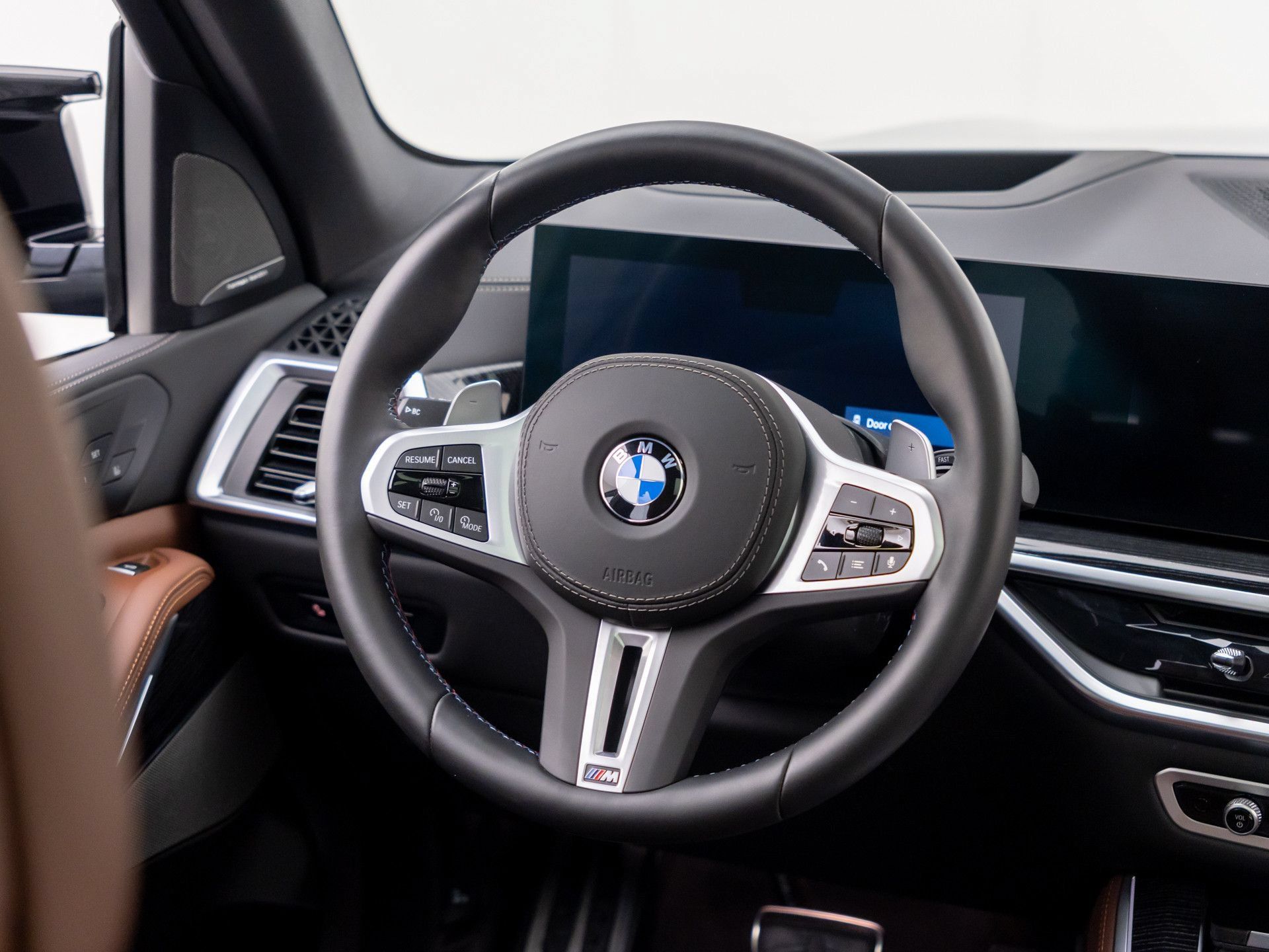 Certified 2026 BMW X5 M60i AWD/4WD image 11