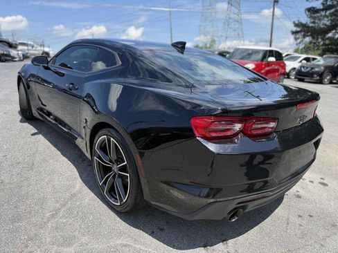 Used 2021 Chevrolet Camaro LT w/ Technology Package RWD image 7