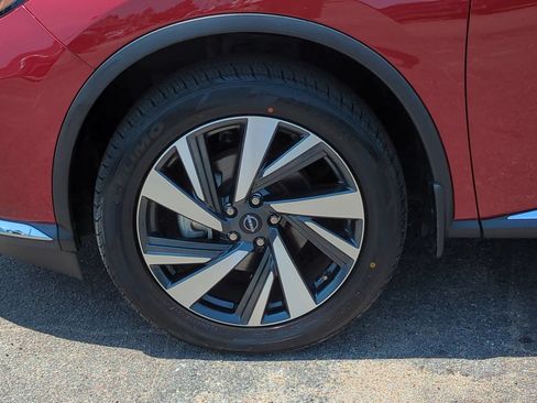 Used 2024 Nissan Murano SL FWD image 11