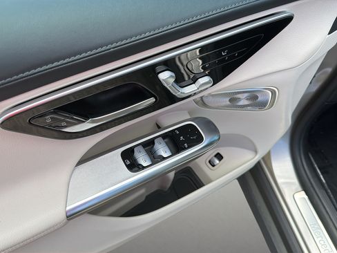 Certified 2024 Mercedes-Benz GLC 300 4MATIC image 10