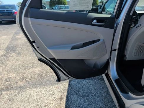 Used 2018 Hyundai Tucson SEL image 14