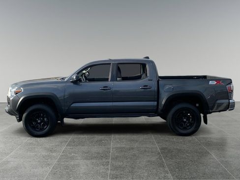 Certified 2023 Toyota Tacoma SR5 image 2