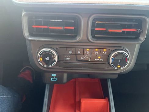 Used 2024 Ford Maverick XLT w/ Equipment Group 300A Standard image 22