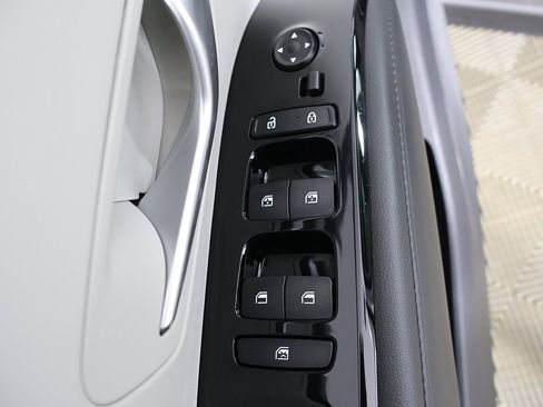 Certified 2024 Hyundai Tucson Limited image 37