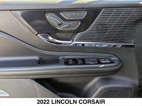 Certified 2022 Lincoln Corsair FWD w/ Premium Package image 10