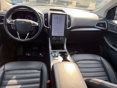 Used 2022 Ford Edge SEL AWD/4WD image 3