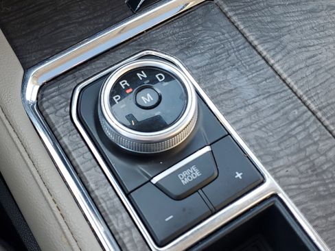 Used 2021 Ford Expedition Limited image 22