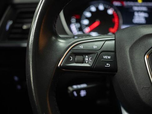 Used 2019 Audi Q5 2.0T Premium w/ Convenience Package AWD/4WD image 31