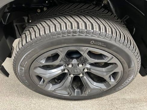 Used 2022 RAM 1500 Limited AWD/4WD image 13