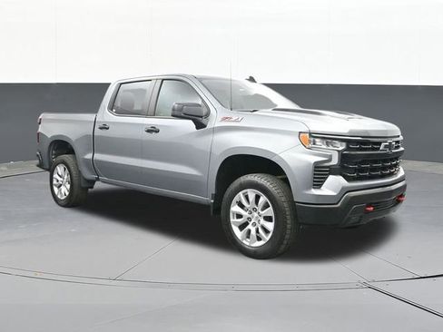 Used 2023 Chevrolet Silverado 1500 LT Trail Boss AWD/4WD image 20