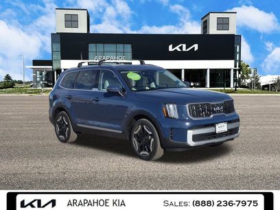 New 2025 Kia Telluride EX w/ EX Captain's Chair Package