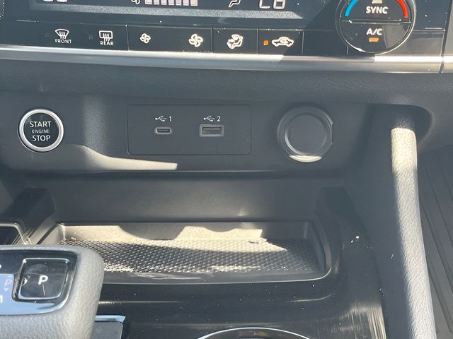Used 2023 Nissan Rogue SV FWD image 28