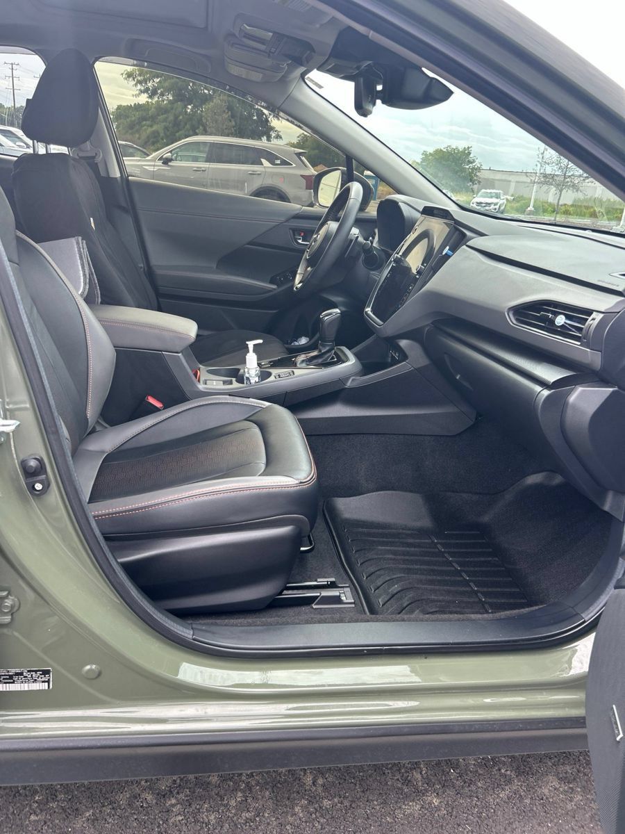 Certified 2024 Subaru Crosstrek 2.5i Limited w/ Crosstrek Mirror Package AWD/4WD image 2