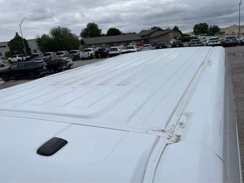 Used 2025 RAM ProMaster 2500 w/ Convenience Group FWD image 10