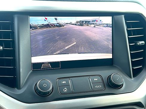 Used 2020 GMC Acadia SLT image 33