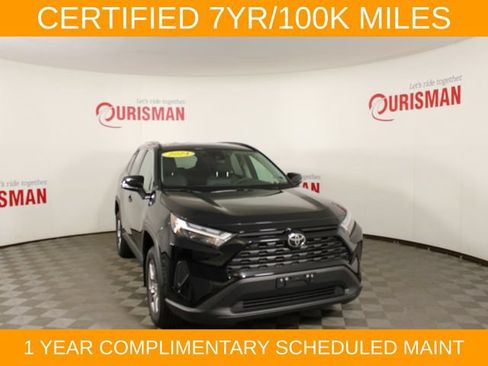 Used 2025 Toyota RAV4 XLE AWD/4WD image 11