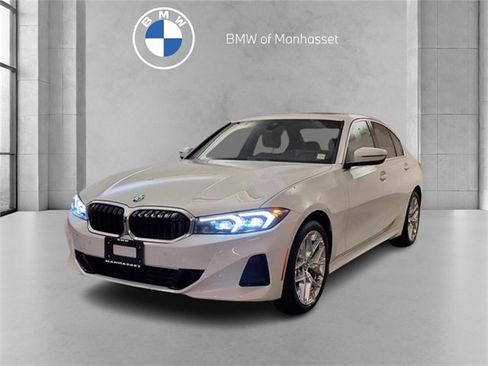 Used 2025 BMW 330i xDrive 330i xDrive w/ Premium Package image 1