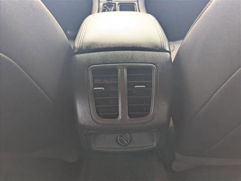 Used 2018 Ford Taurus SEL w/ Equipment Group 201A FWD image 15