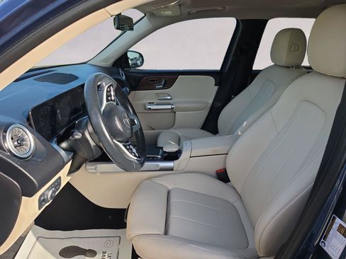 Certified 2023 Mercedes-Benz GLB 250 image 9